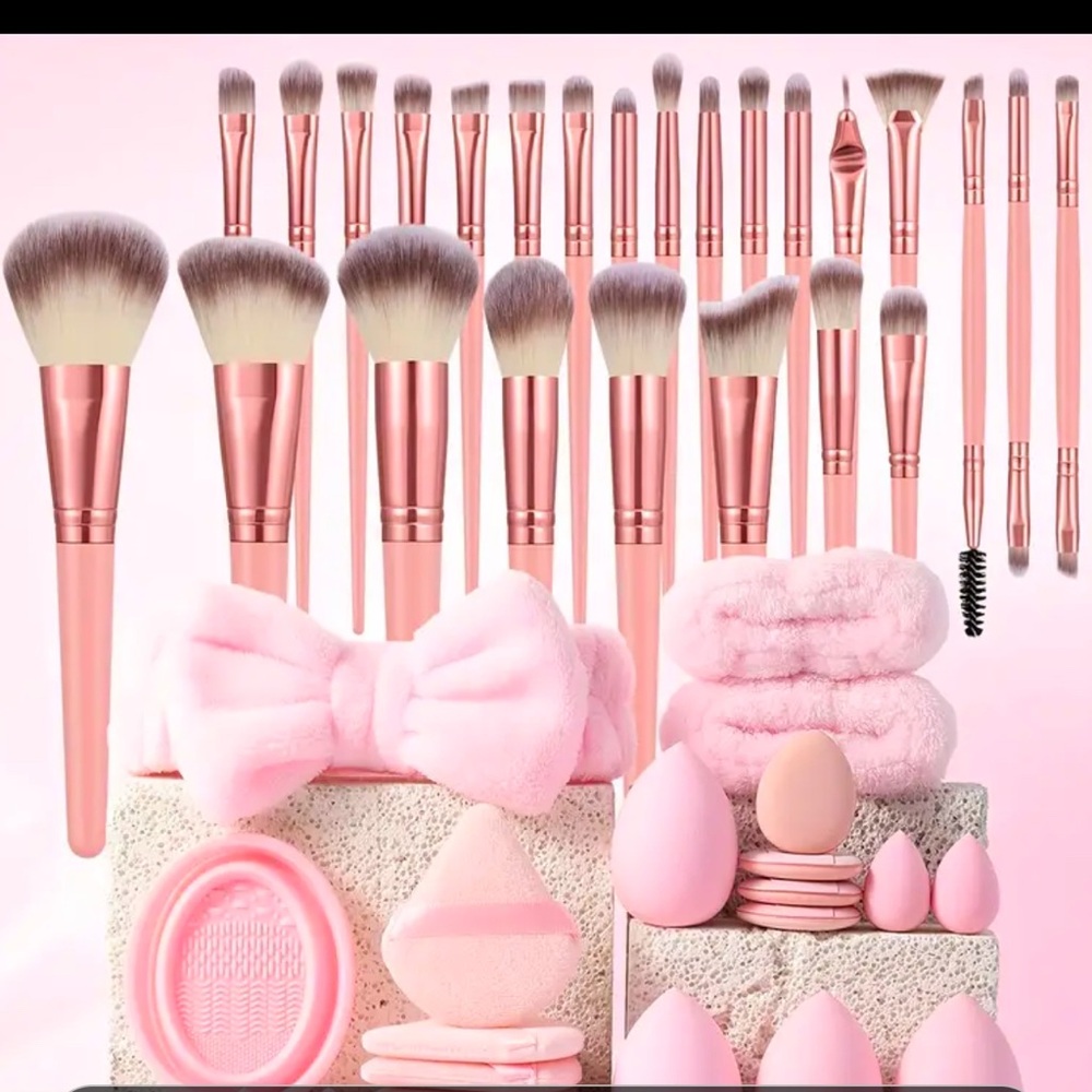 Make Up Brush Set - image 1